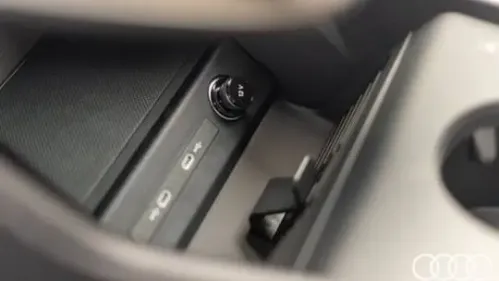 2025 Audi Q4 e-tron WA1LUBFZ3SP042508