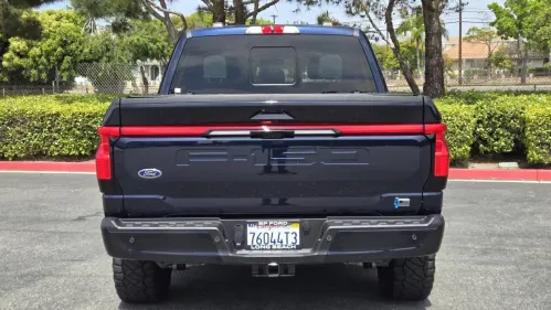 2022 Ford F-150 Lightning 1FT6W1EV2NWG10960