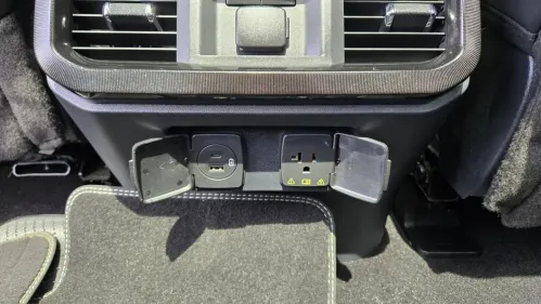 2022 Ford F-150 Lightning 1FT6W1EV2NWG10960