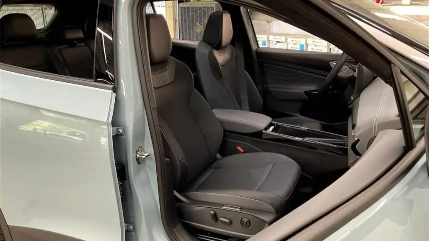 2025 Volkswagen ID.4 1V2JSPE87SC003905
