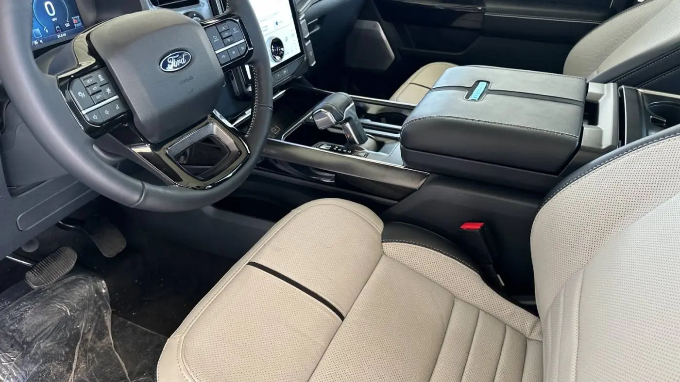 2025 Ford F-150 Lightning 1FT6W7L75SWG05139