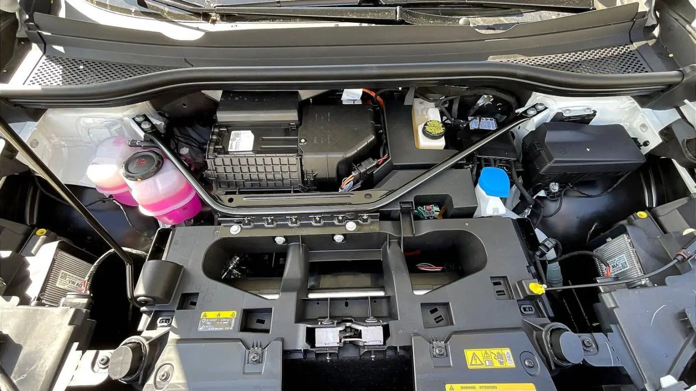 2025 Volkswagen ID.4 1V2JSPE82SC004041