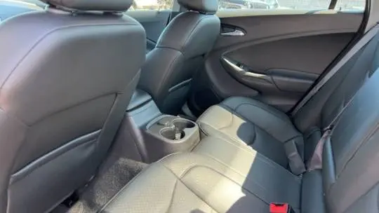 2016 Chevrolet VOLT 1G1RA6S51GU134155