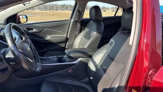 2016 Chevrolet VOLT 1G1RA6S51GU134155