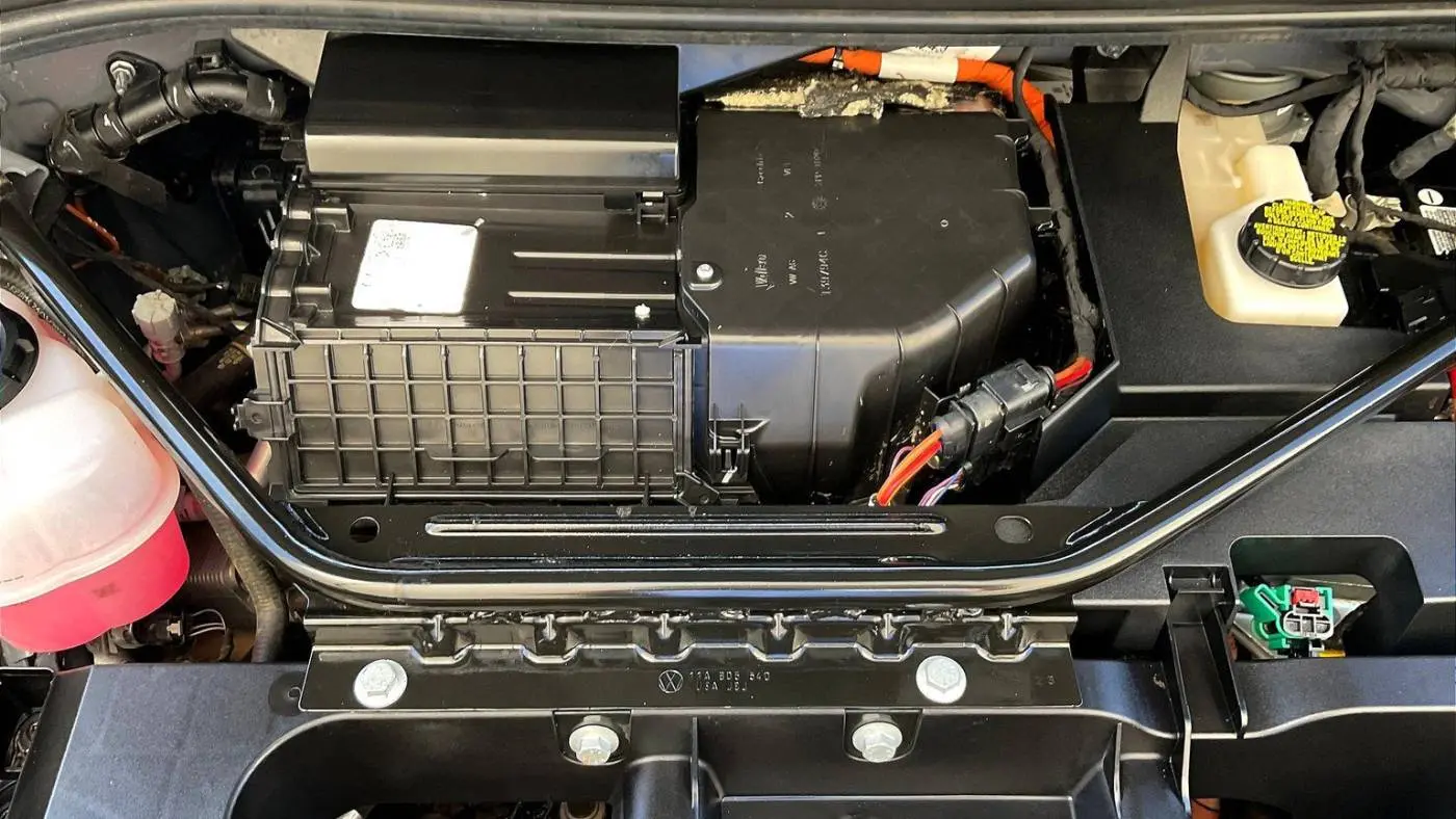 2023 Volkswagen ID.4 1V25MPE81PC018113