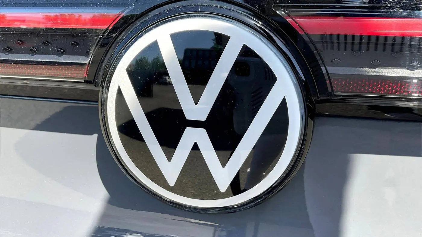 2023 Volkswagen ID.4 1V25MPE81PC018113