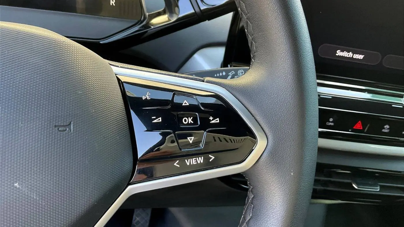 2023 Volkswagen ID.4 1V25MPE81PC018113