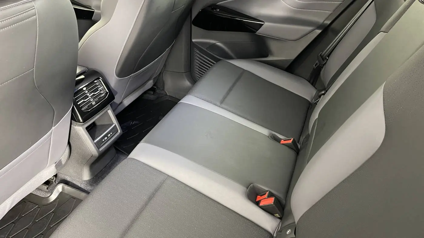 2023 Volkswagen ID.4 1V25MPE8XPC032432