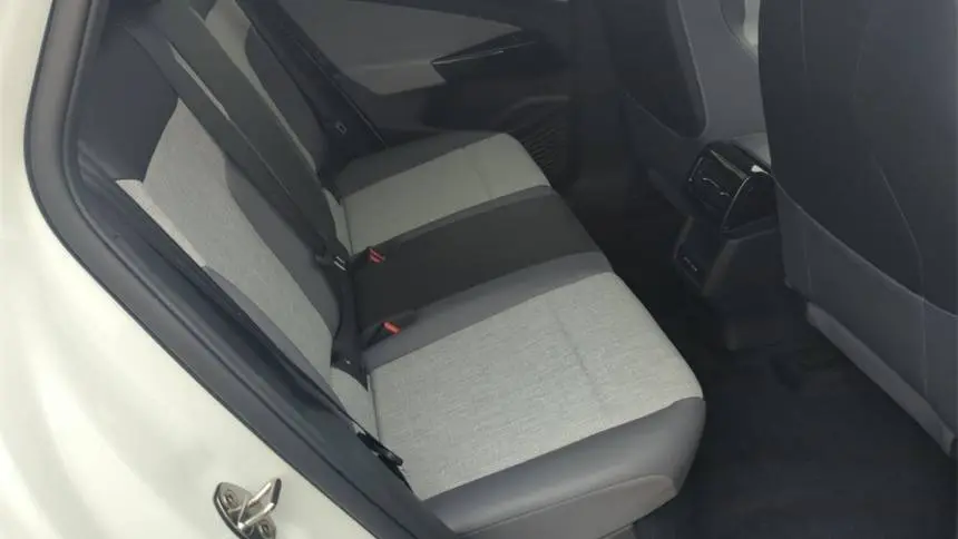 2025 Volkswagen ID.4 1V2DSPE84SC002658