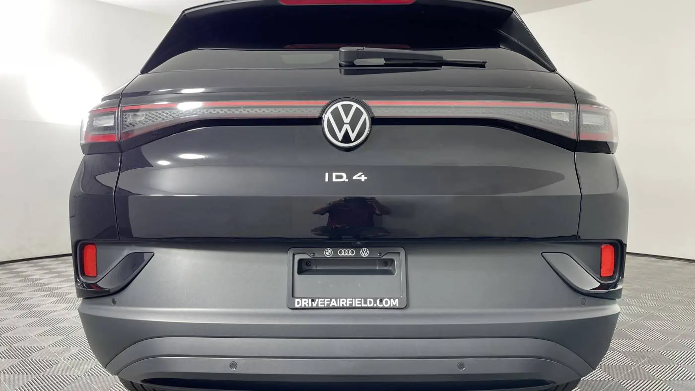 2023 Volkswagen ID.4 1V25MPE8XPC032432
