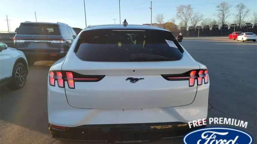 2022 Ford Mustang Mach E 3FMTK3R75NMA26750