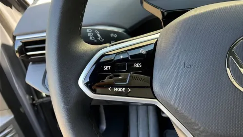 2023 Volkswagen ID.4 1V25MPE81PC018113