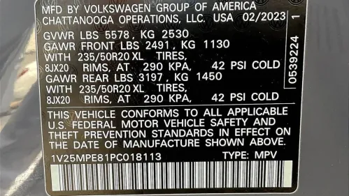 2023 Volkswagen ID.4 1V25MPE81PC018113