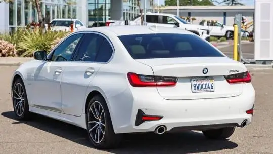 2021 BMW 3 Series 3MW5P7J05M8B76303