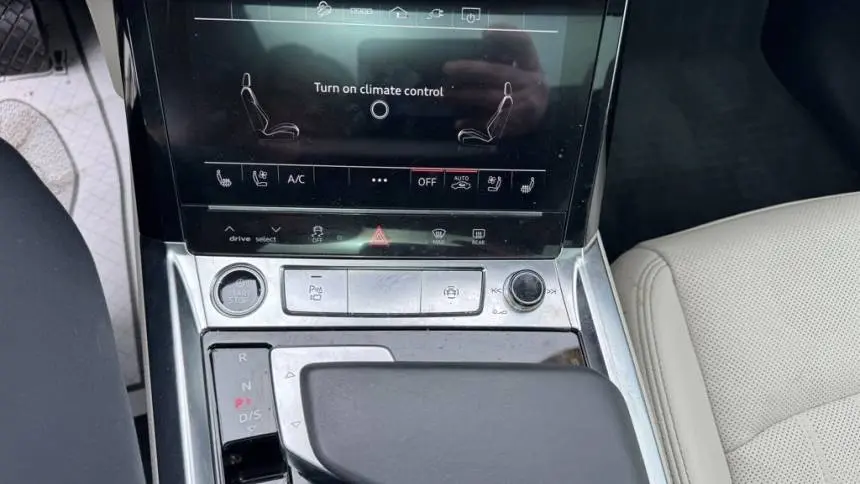 2022 Audi e-tron WA1LAAGE6NB006439