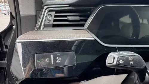 2022 Audi e-tron WA1LAAGE6NB006439