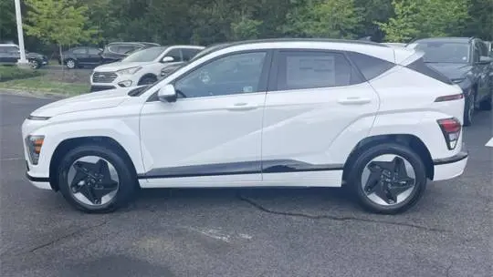 2025 Hyundai Kona Electric KM8HE3A63SU029055