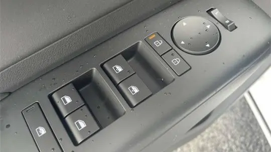 2025 Hyundai Kona Electric KM8HE3A63SU029055