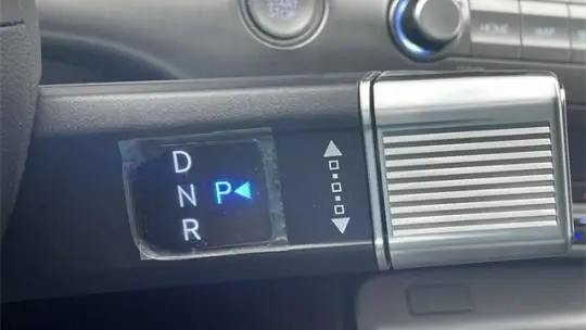 2025 Hyundai Kona Electric KM8HE3A63SU029055