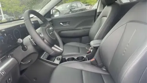 2025 Hyundai Kona Electric KM8HE3A63SU029055
