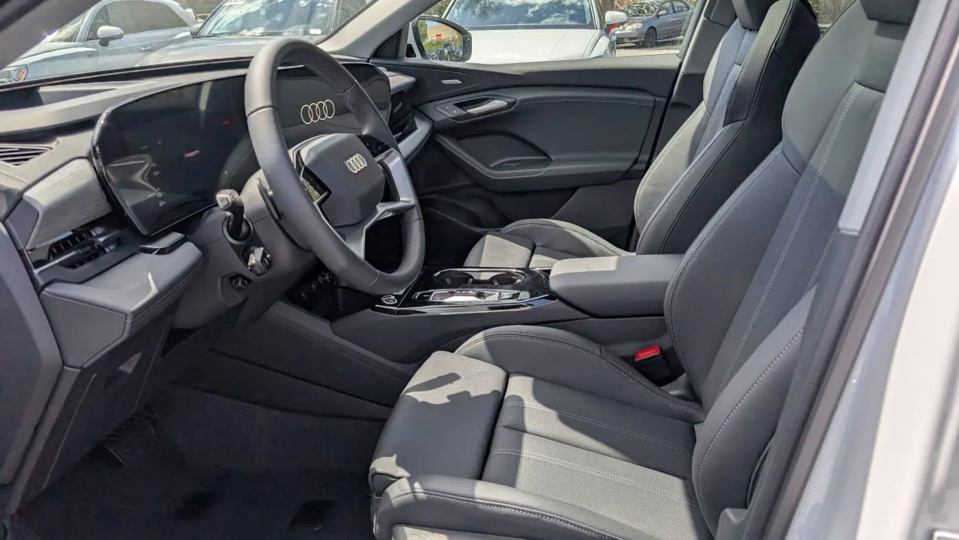 2025 Audi Q6 e-tron WA124BGF0SA034644