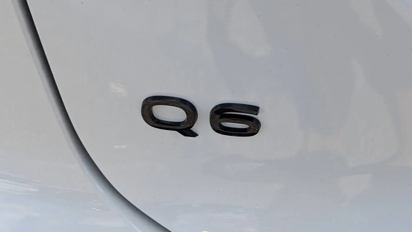 2025 Audi Q6 e-tron WA124BGF0SA034644