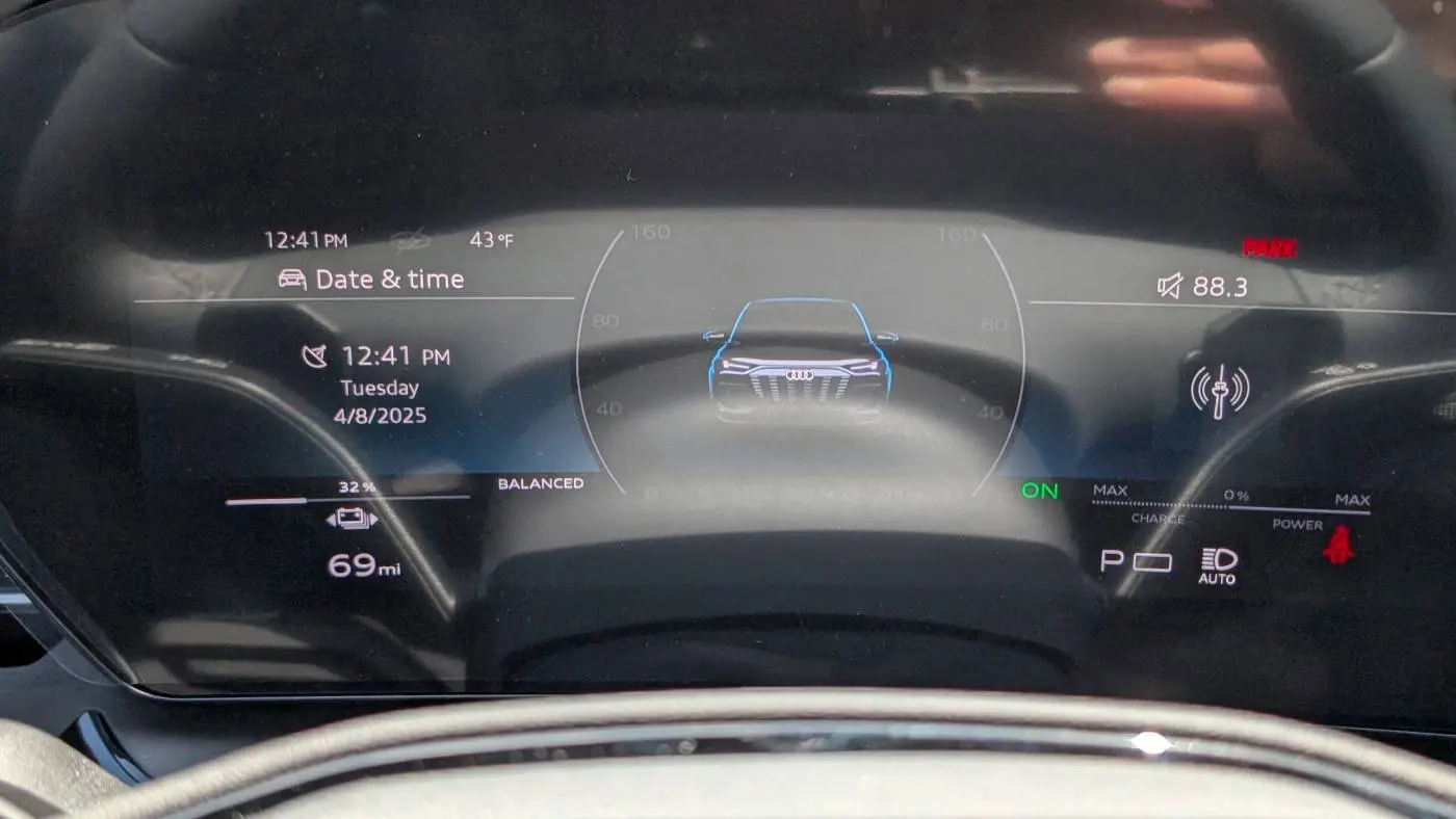 2025 Audi Q6 e-tron WA124BGF0SA034644