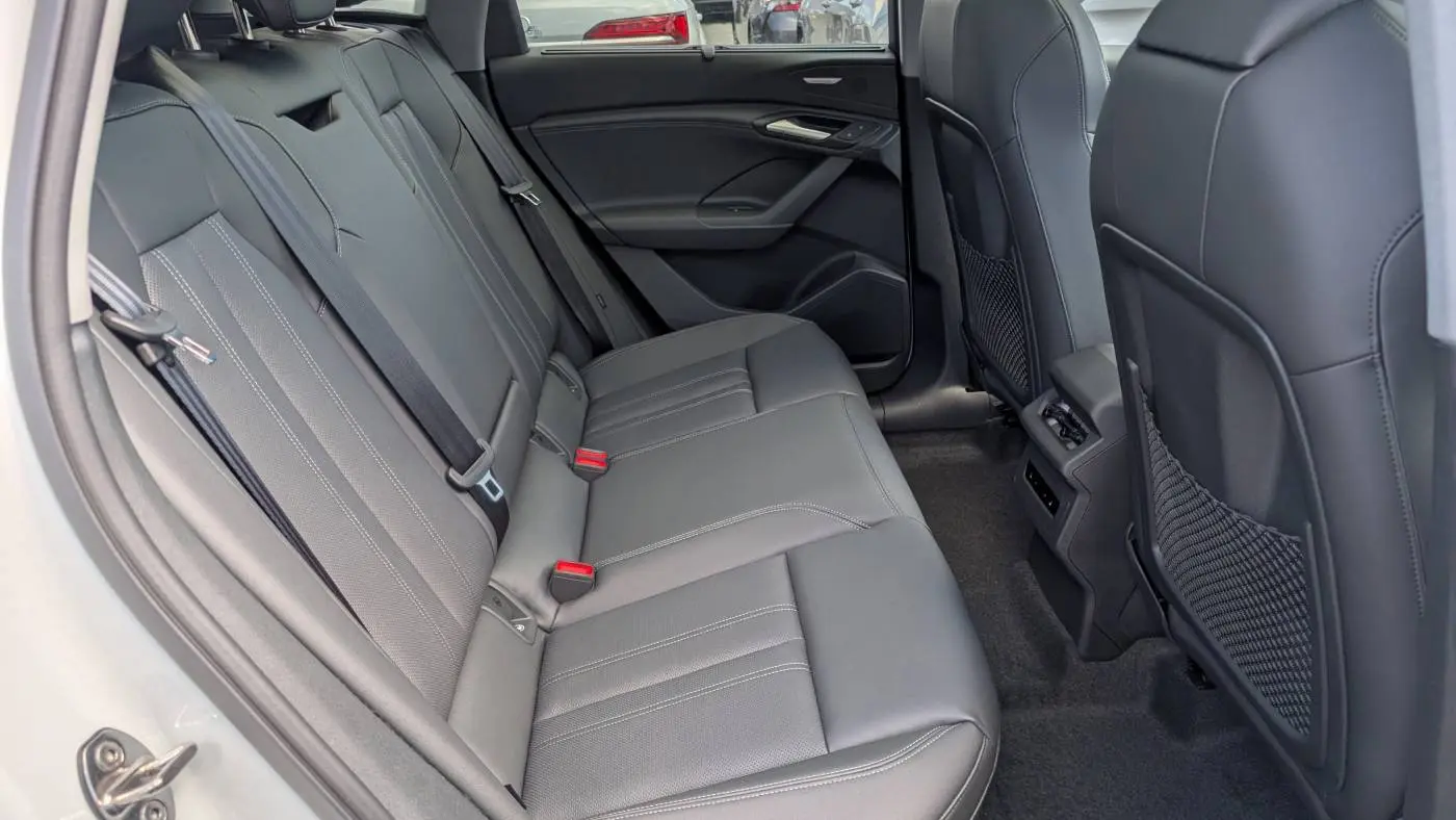 2025 Audi Q6 e-tron WA124BGF0SA034644