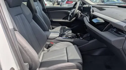 2025 Audi Q6 e-tron WA124BGF0SA034644