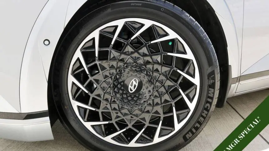 2023 Hyundai IONIQ 5 KM8KRDAF9PU190176