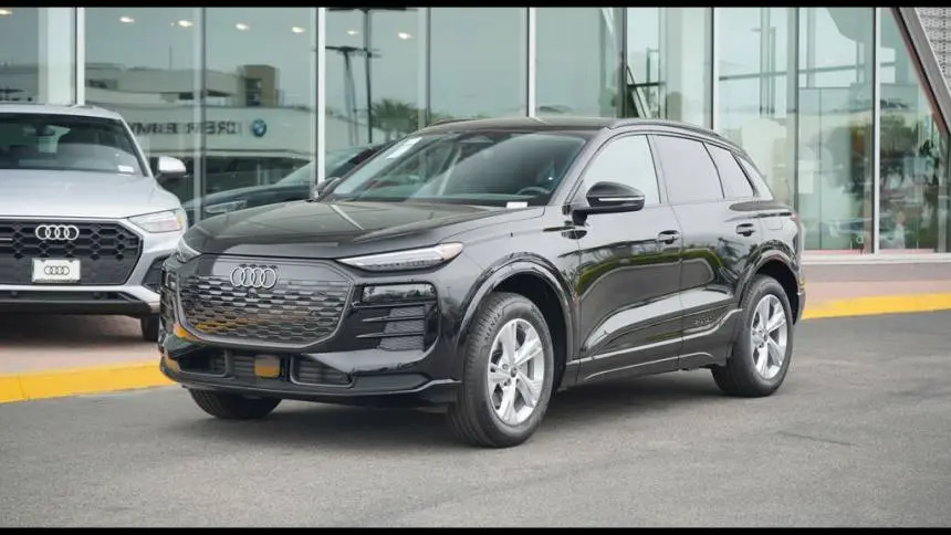 2025 Audi Q6 e-tron WA122BGF4SA027217