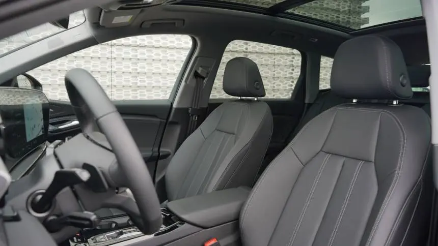 2025 Audi Q6 e-tron WA122BGF4SA027217