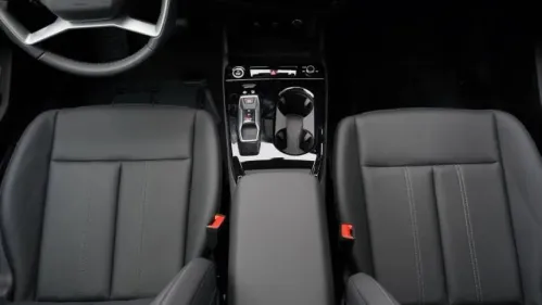 2025 Audi Q6 e-tron WA122BGF4SA027217