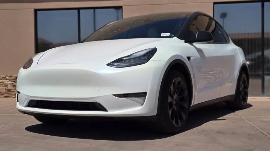 2020 Tesla Model Y 5YJYGDEEXLF021339