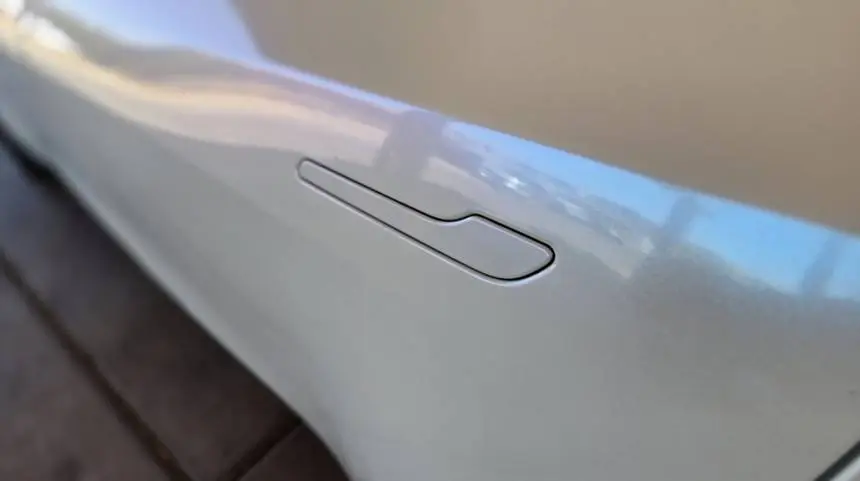 2020 Tesla Model Y 5YJYGDEEXLF021339