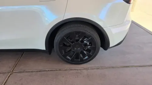 2020 Tesla Model Y 5YJYGDEEXLF021339