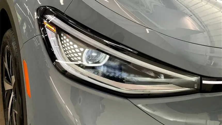 2025 Volkswagen ID.4 1V2WSPE81SC004828