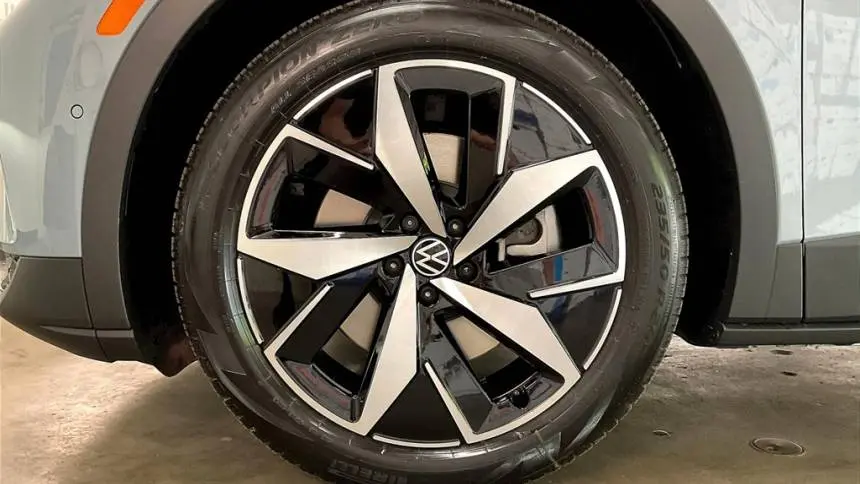 2025 Volkswagen ID.4 1V2VRPE8XSC003636