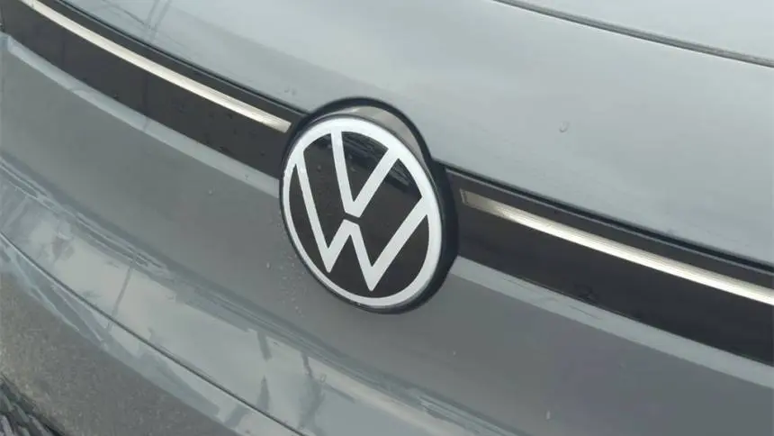 2025 Volkswagen ID.4 1V2WSPE8XSC001930