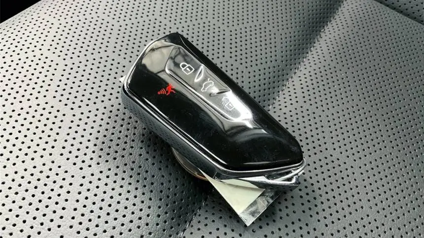 2025 Volkswagen ID.4 1V2WSPE81SC004585
