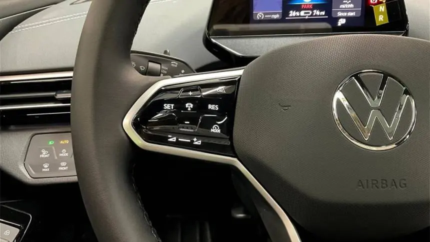 2025 Volkswagen ID.4 1V2WSPE81SC004828