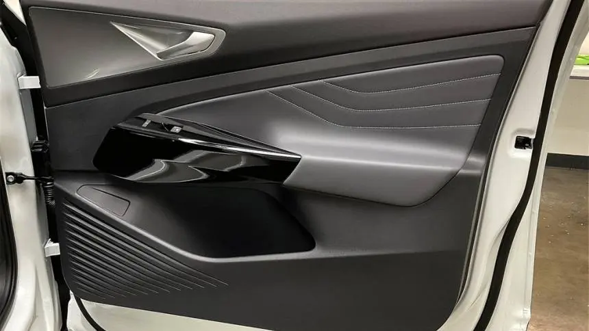 2025 Volkswagen ID.4 1V2WSPE81SC004585