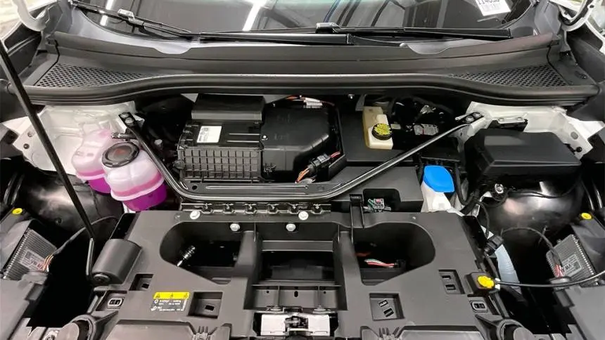 2025 Volkswagen ID.4 1V2WSPE81SC004585