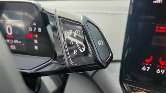 2023 Volkswagen ID.4 1V2VMPE80PC027014