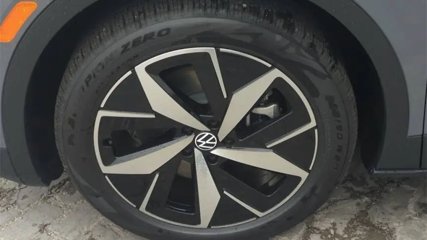 2025 Volkswagen ID.4 1V2WSPE8XSC001930
