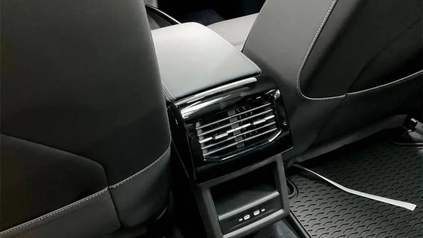 2025 Volkswagen ID.4 1V2WSPE81SC004828