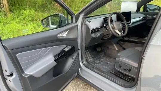 2025 Volkswagen ID.4 1V2VRPE87SC004582