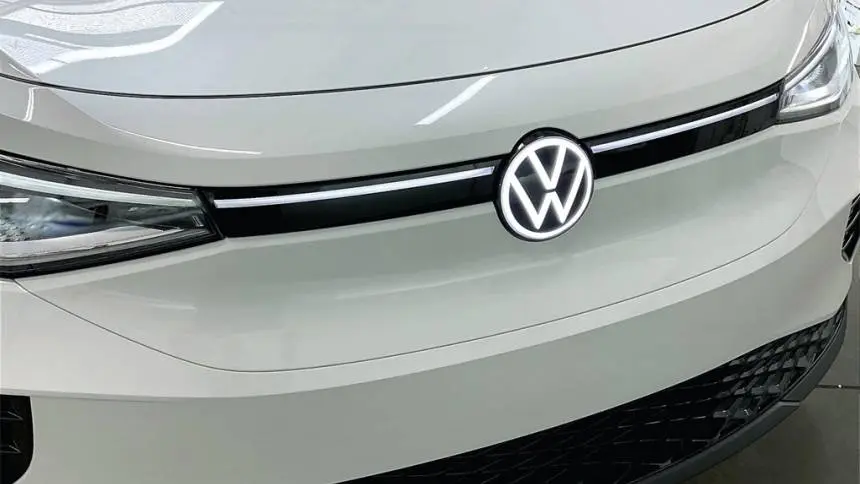 2025 Volkswagen ID.4 1V2WSPE81SC004585