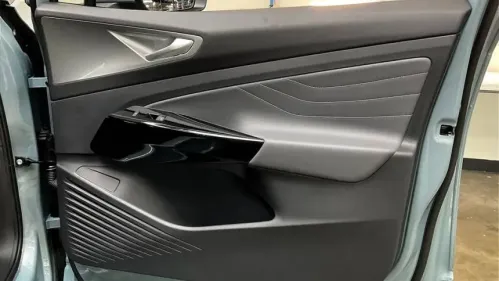 2025 Volkswagen ID.4 1V2WSPE81SC004828