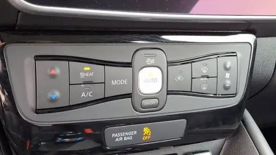 2025 Nissan LEAF 1N4CZ1CV0SC559135